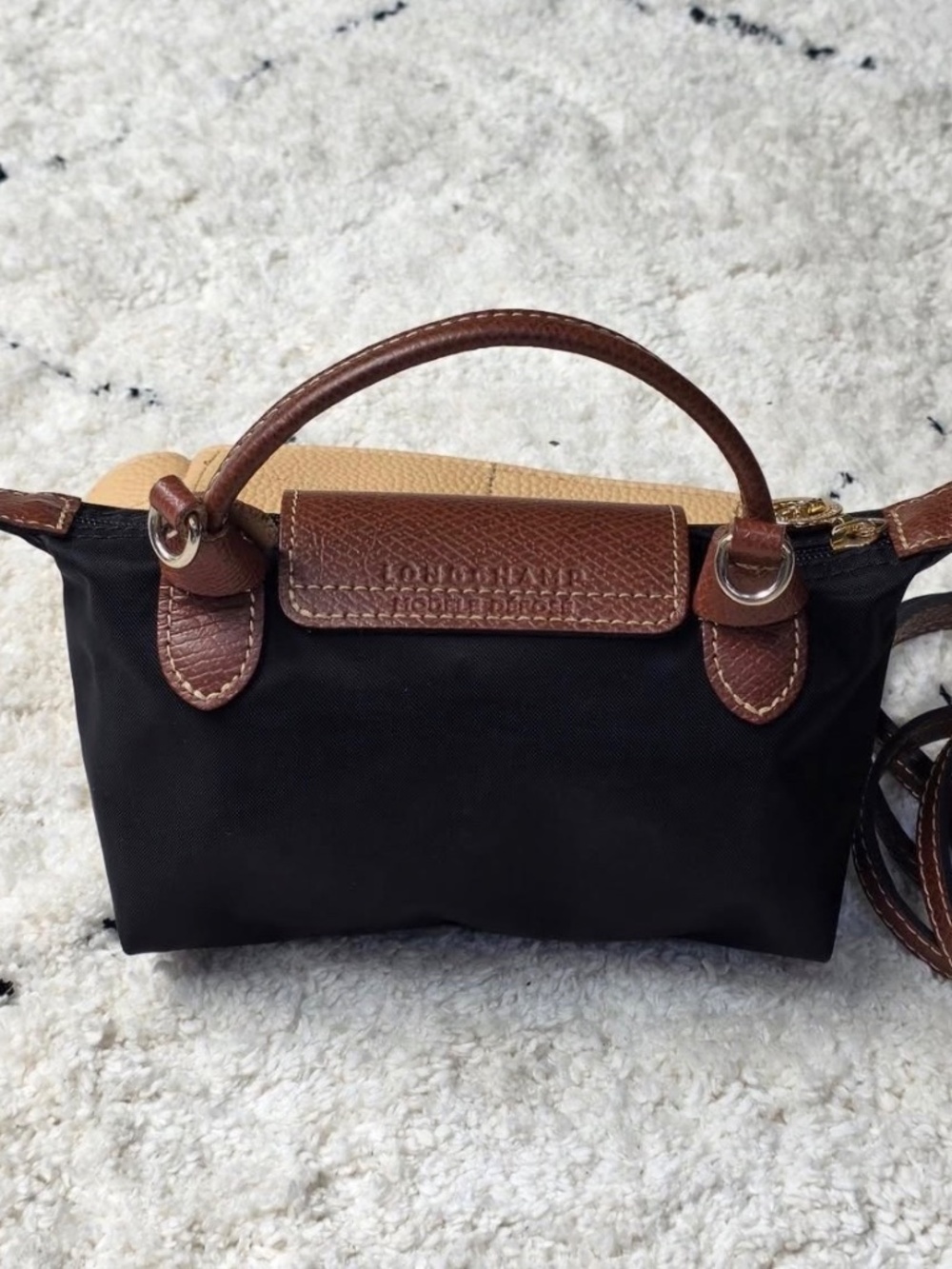 Mini Longchamp - Picture 3 of 4